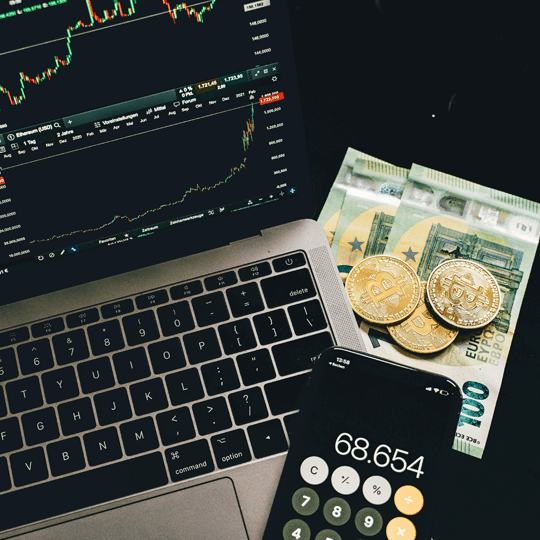 SkumaP01NTSETH team van crypto-investeringsexperts